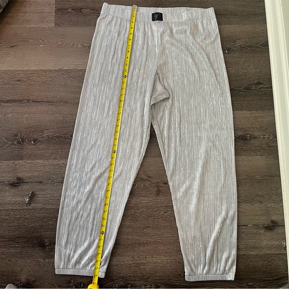 Victoria’s Secret shimmery Plissee - Picture 2 of 9